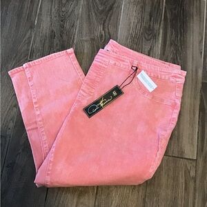 NWT!  DG2 by Diane Gilman Pink Corduroy Straight Leg Jeans